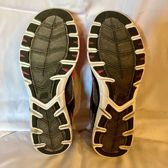 Excellent Condition, SZ 7, Skechers Pull On Sneakers, Pink - Picture 7 of 7